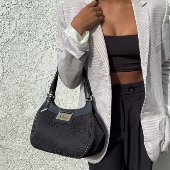 Don’t buy. - Picture 6 of 16